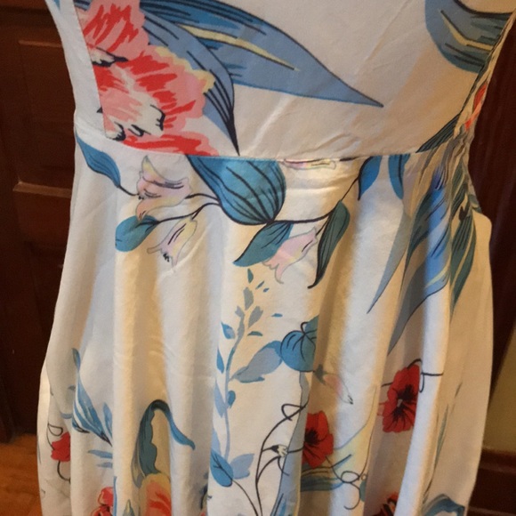 Old Navy Floral Spaghetti Strap Dress (Large) - Picture 3 of 8